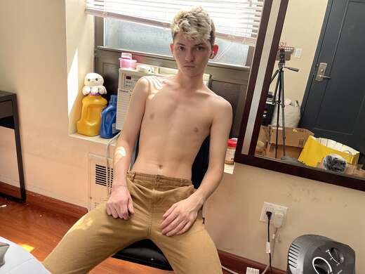 Escorts New York City, New York Toned Twink