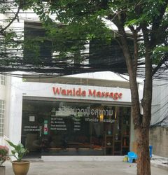 Massage Parlors Bangkok, Thailand Wanida Massage
