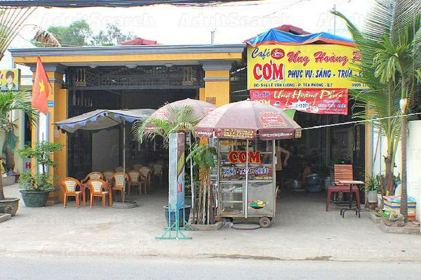 Freelance Bar Ho Chi Minh City, Vietnam Diem Trinh