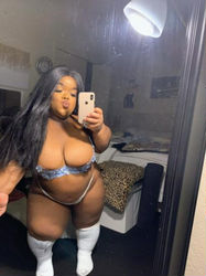 Escorts Rochester, New York 💯YES !!!..I'M 31+ MIDDGET BEAUTY QUEEN 💯 FAT BUSTY AND BIG ASS NASTY💯 , FREAK & SNEAK DISCREET FUN LETS PLAY🥰InCall/OutCall And Carfun🥰Available 24/7  31 -
