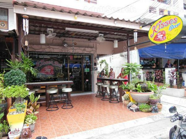 Beer Bar / Go-Go Bar Ban Chang, Thailand Kisses Beer Bar