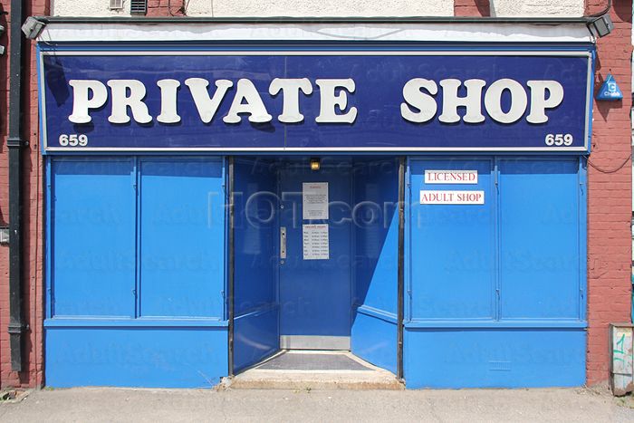 London, England Private Shop