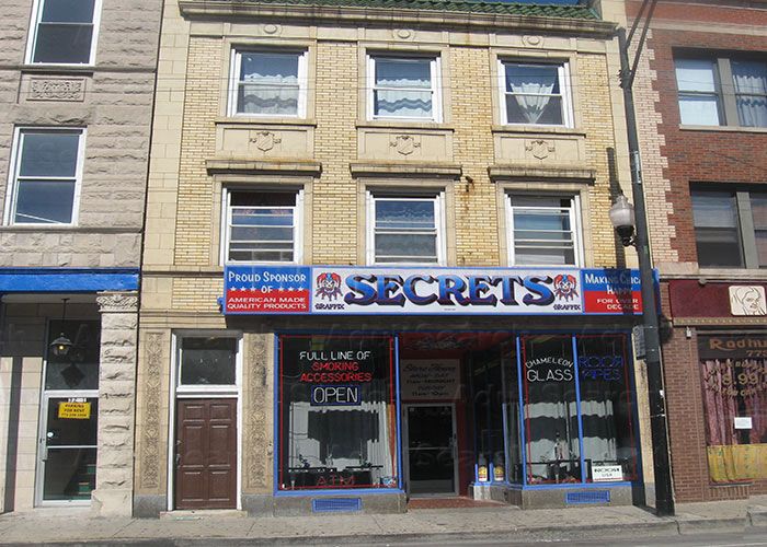 Chicago, Illinois Secrets Smoke Shop