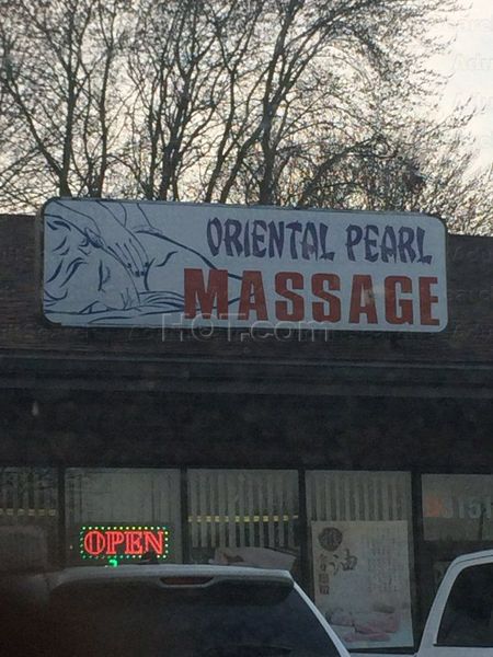 Massage Parlors Detroit, Michigan A1 Acupressure Massage