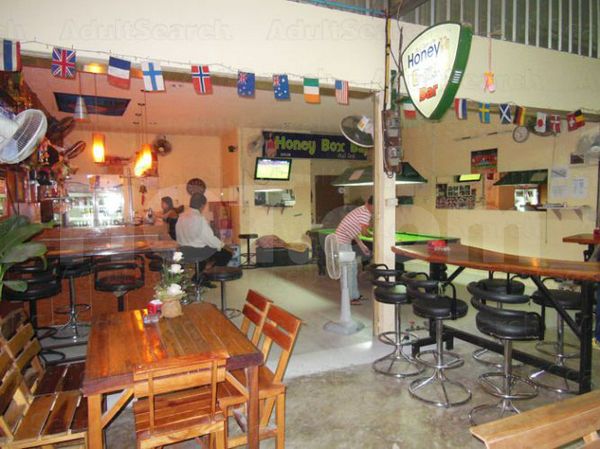 Beer Bar / Go-Go Bar Udon Thani, Thailand Honey Box Beer Bar