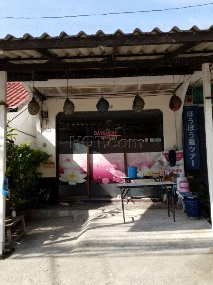 Ko Samui, Thailand Day and night massage