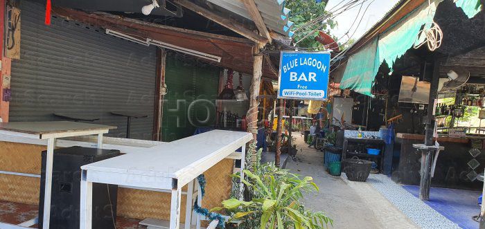 Trat, Thailand Blue Lagoon Bar