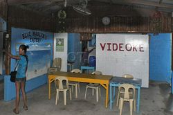 Freelance Bar Puerto Galera, Philippines Blue Marlyn's Eatery