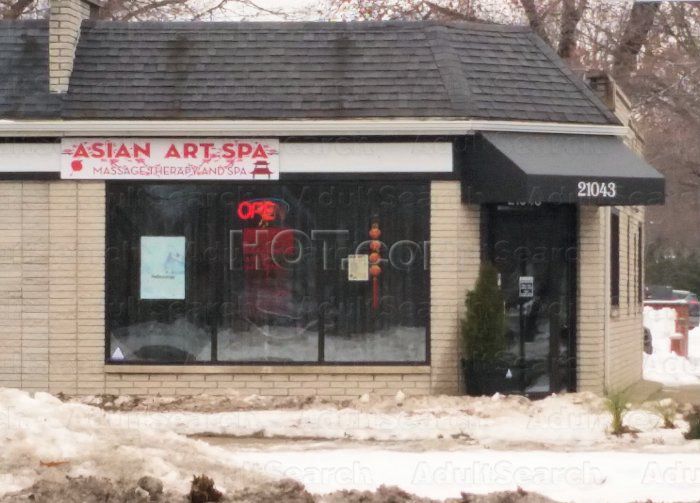 Grosse Pointe Woods, Michigan Healing Massage in The Woods | Therapy Spa Open