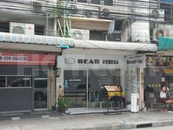 Massage Parlors Bangkok, Thailand Bear Hug Massage