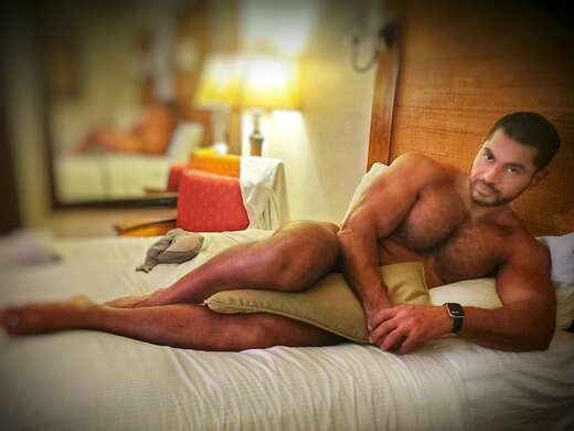 Escorts Miami, Florida I am very friendly and professional