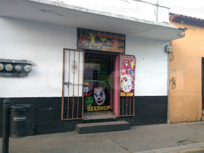 Oaxaca, Mexico Condomaniacos