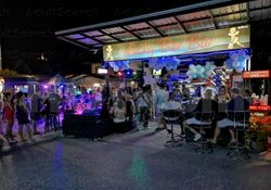 Beer Bar / Go-Go Bar Ko Samui, Thailand Lucky bee bar