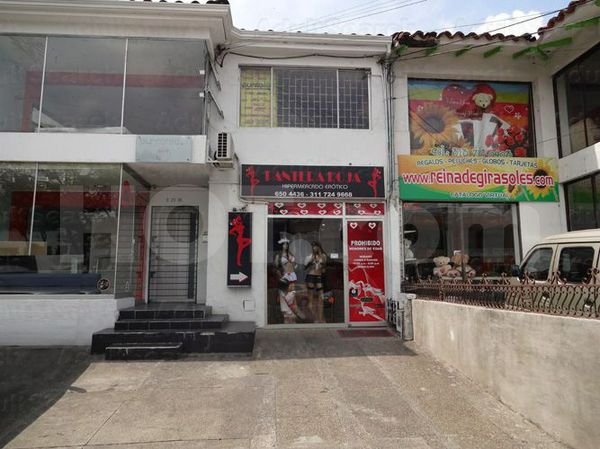 Sex Shops Cali, Colombia Pantera Roja