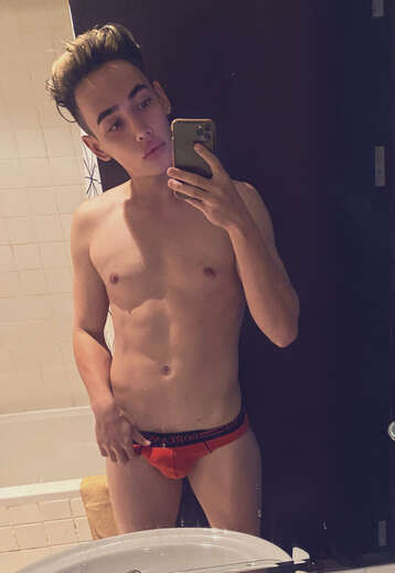 Escorts New York City, New York hot cutie