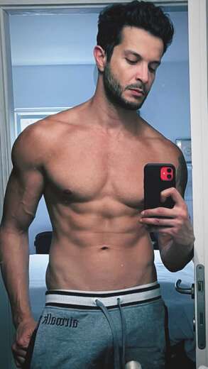 Escorts New York City, New York Brazilian model