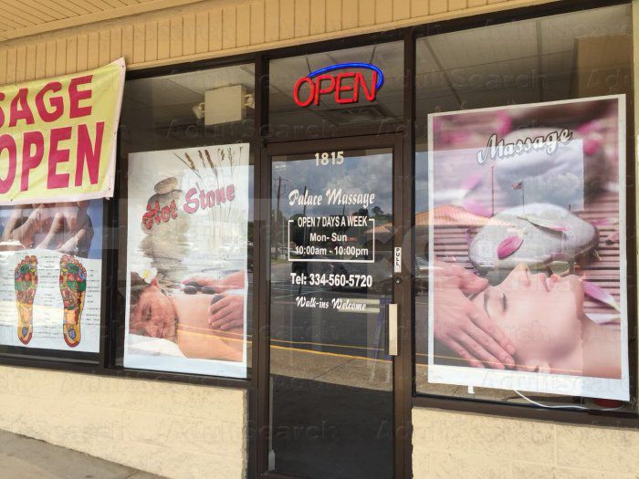 Phenix City, Alabama Palace massage