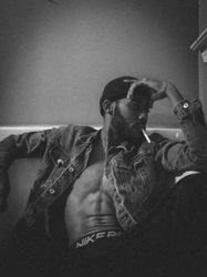 Escorts Las Vegas, Nevada Energetic, classy, adventurous, focused