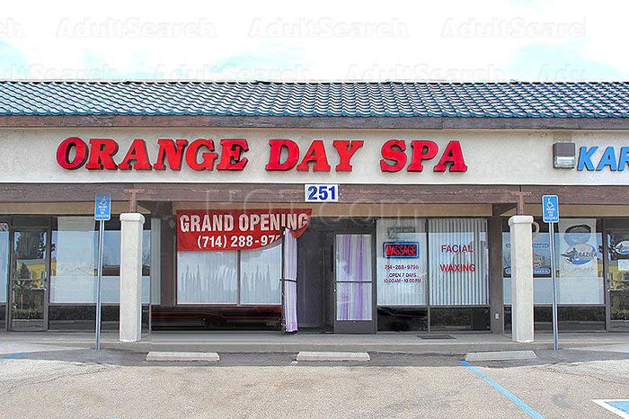 Challenge, California Orange Day Spa