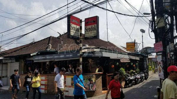 Beer Bar / Go-Go Bar Bali, Indonesia Sendok Bar