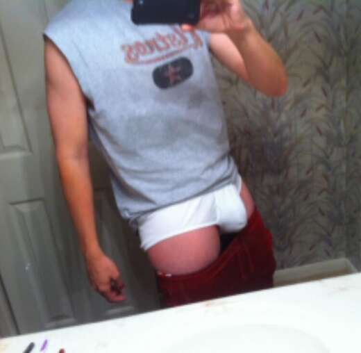 Escorts Houston, Texas 8 Hung and Cut For YOU