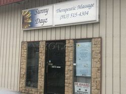Massage Parlors Basehor, Kansas Sunny dayz