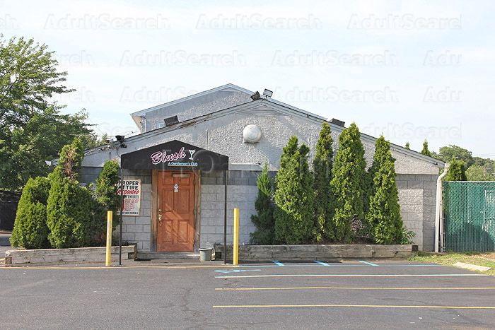 Commack, New York Blush Night Club