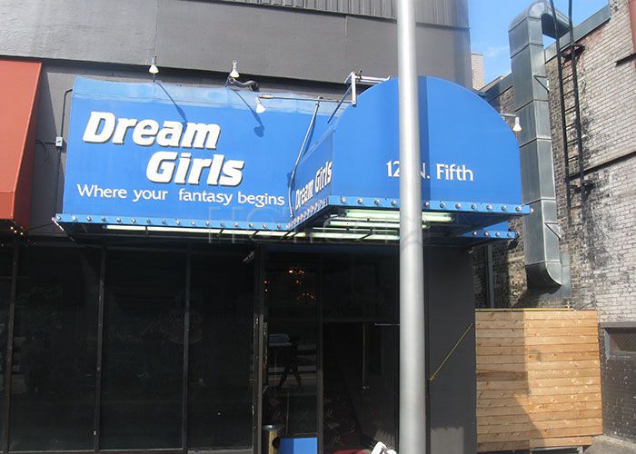 Minneapolis, Minnesota Dream Girls Strip Club