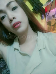 Escorts Makati City, Philippines S H A Y N E