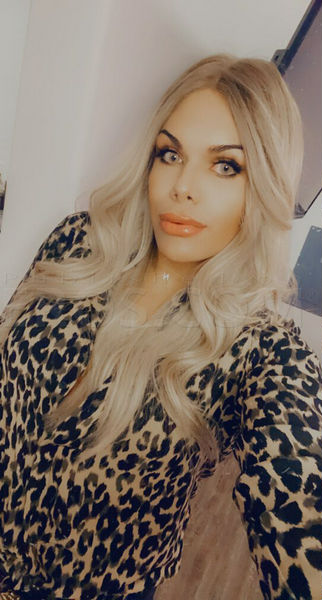 Escorts Miami, Florida TS Naomi