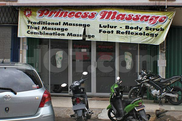 Massage Parlors Batam, Indonesia Princess massage