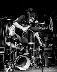 Escorts Dallas, Texas Musician and trained fighter