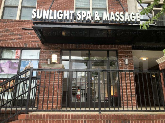 Atlanta, Georgia Sunlight Spa & Massage