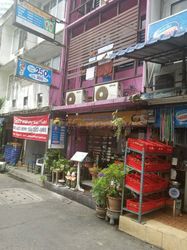 Massage Parlors Bangkok, Thailand First Thai Massage