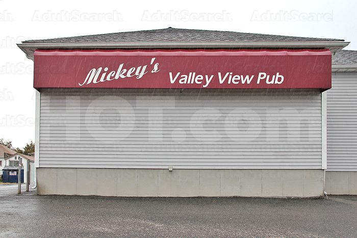 Cumberland, Rhode Island Mickey's Valley View Pub