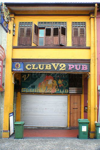Singapore, Singapore Club V2 Pub