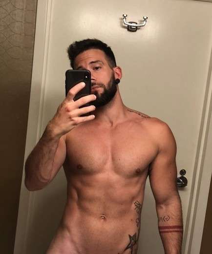 Escorts Miami, Florida Tulio Miami Cubano