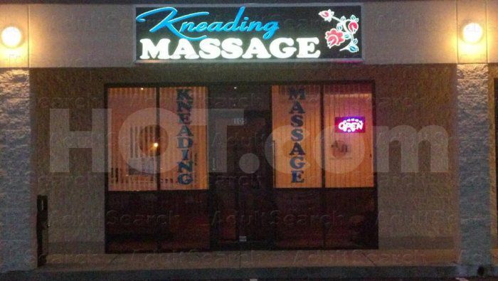 Clarksville, Tennessee Kneading Massage