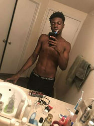 Escorts Dallas, Texas Pretty Sleazy Guy 💕