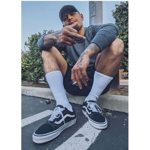 Escorts Los Angeles, California Young down to earth and enjoy pleasure