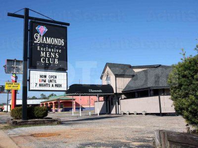 Mobile, Alabama Diamonds Exclusive Men's Club