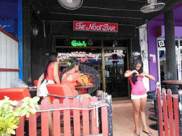 Beer Bar / Go-Go Bar Ban Chang, Thailand The Noot Beer Bar