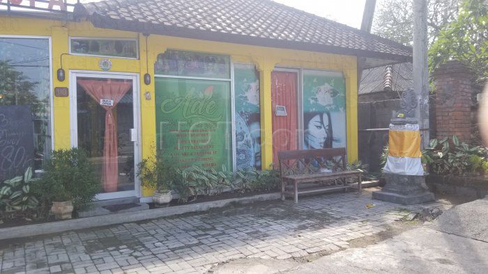 Bali, Indonesia Ade Salon & Spa