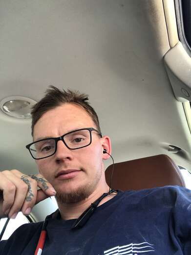 Escorts Las Vegas, Nevada Young good looking white man!