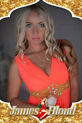 Escorts Dubai, United Arab Emirates New Blonde Lithuanian Girl Karina