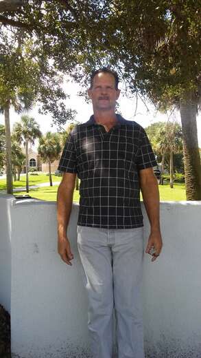 Escorts Surfside, Florida Nice guy,here to show you a good time.