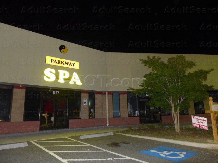 Myrtle Beach, South Carolina Parkway Spa 4 U