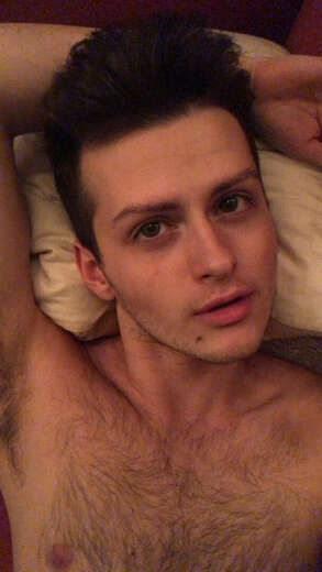 Escorts New York City, New York Sweet, Smart, Sexy Boy