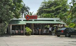 Freelance Bar Ozama, Dominican Republic El Bambu