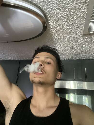 Escorts Dallas, Texas just looking to make extra cash n have fun